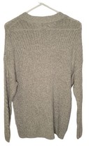 American Eagle Outfitters Women&#39;s Soft Cable Knit Sweater SIze Small - $7.69