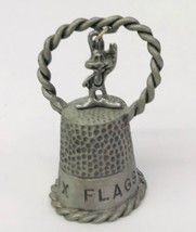 Vintage Six Flags Bugs Bunny Pewter Thimble Rare Collectible Souvenir Texas - £15.57 GBP