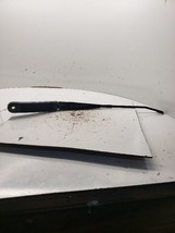 DURANGO   2004 Wiper Arm               1121342 - $35.65