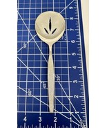 Community Silver Sands Tomato Slotted Server Silver Plated - $9.22