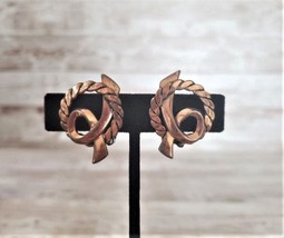 Vintage Clip On Earrings Copper? Unusual Round Design Statement Earrings - $13.99