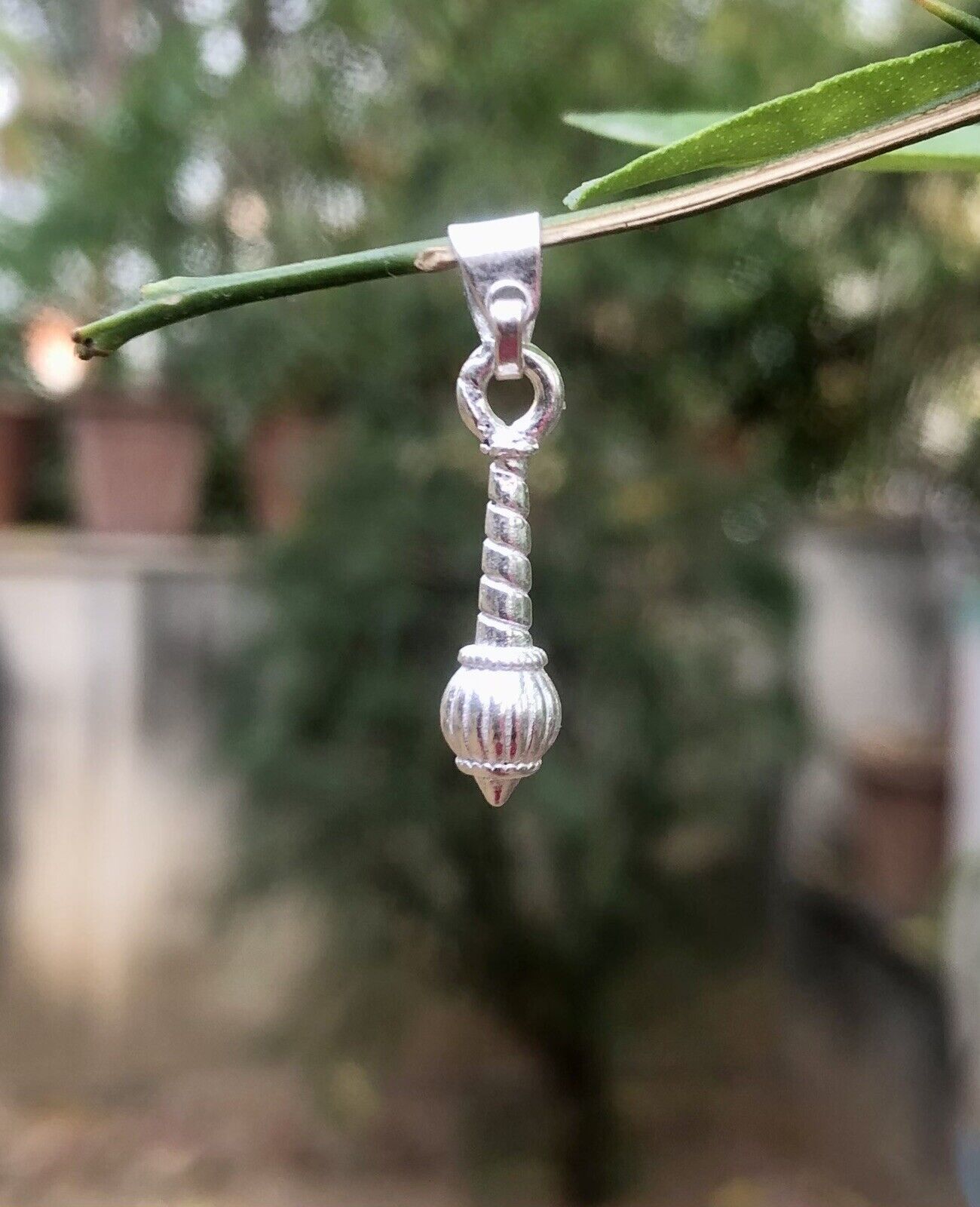 Ciondolo mazza Lord Hanuman Gada in argento sterling 999 - Indossa, Temp... - $13.97