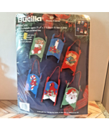 Vtg &#39;96 Bucilla Holiday Sleds Christmas Ornaments Plastic Canvas Needlep... - £22.05 GBP