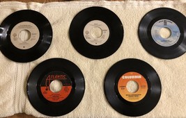 American Rock 7&#39; 45 rpm Bruce Springsteen, Devo, Fleetwood Mac, Joe Walsh, Forei - £14.65 GBP