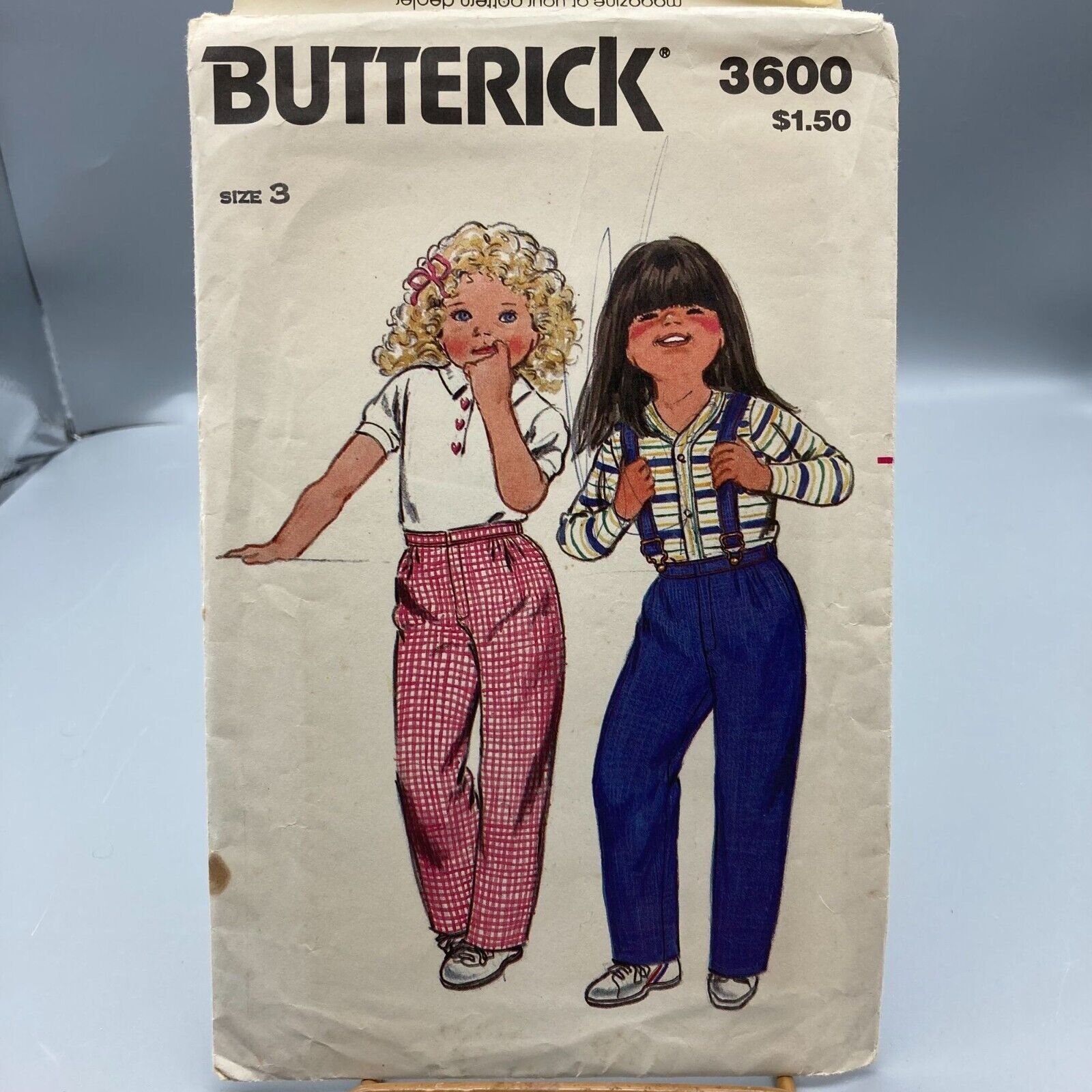 Vintage Sewing PATTERN Butterick 3600, Unisex Childrens 1980s Jeans and Suspende - $14.52
