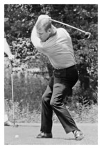 Mickey Mantle Golfing Mid Swing New York Yankees 4X6 Photo - £6.26 GBP
