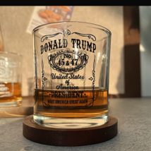 Donald Trump Whiskey Label 100% MAGA 10.5 oz Whiskey Glass Free Shipping... - $19.00