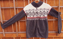 GAP-M-100% Wool Sweater-Snowflake-Gray-Cardigan-Buttons-Winter - $18.75