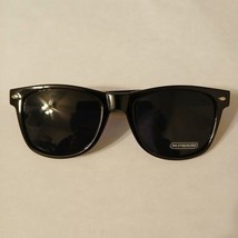 Unisex Black Minimalist Casual Square Sunglasses 100% UV Protection - £15.56 GBP