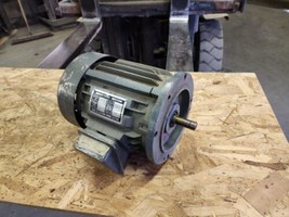 Shun Ta 3 Phase 1720 RPM TEFC 1 HP.  Electric Motor Face Mount 16mm Shaft - $119.99