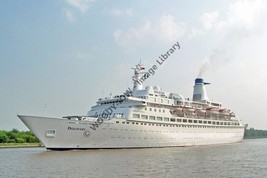ap0629 - Liner - Discovery , built 1971 - photograph 6x4 - £2.20 GBP