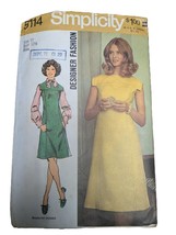 10/32.5 CC Vintage 1960s Sewing Pattern Simplicity 5114 Designer Fashion... - $4.96