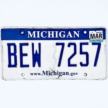  United States Michigan Base Passenger License Plate BEW 7257 - £14.78 GBP
