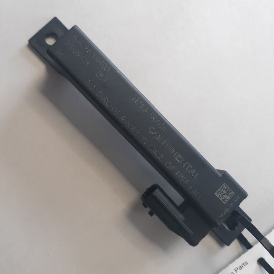 Nissan Versa Keyless Entry Antenna Module {285E65RA0A} 2023 2022 2021 20... - $20.65