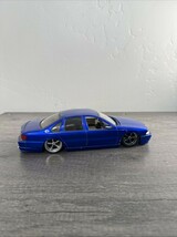JADA 1/24 DUB CITY SLAMMED SILVER 1996 CHEVY IMPALA SS NEW - $21.14