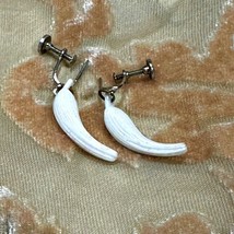 White Dangling Tooth Shaped Plastic Screw Back Earrings Vintage - £5.39 GBP