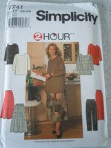 Simplicity Women’s Top Skirt &amp; Pants Size 18W-24W  #7741 Uncut - £5.49 GBP