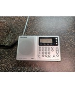 Grundig Yacht Boy YB 400 PE World Receiver AM FM SW/MW/LW See Video - $39.59