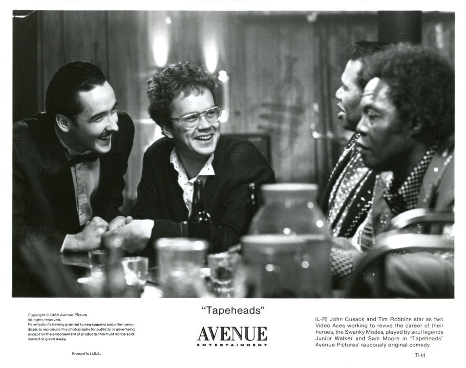 Tim Robbins John Cusack 8x10 ORIGINAL photo X2951 - $2.99