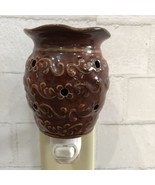 Scentsy Roma Brown Plug In Electric Wax Warmer Night Light RETIRED - £7.83 GBP