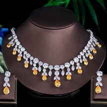 ThreeGraces Luxury Green CZ Stone Earrings Necklace Set Brilliant Big Long Drop  - £44.75 GBP