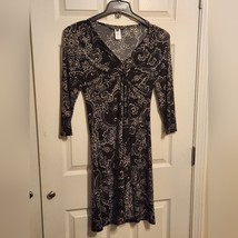 Jones Wears size 10 knit twist floral Dress - $14.84