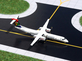 South African Bombardier Dash 8 Q400 ZS-NMO GeminiJets GJSAA736 1:400 RARE - £63.90 GBP