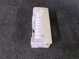 DA97-05037D SAMSUNG REFRIGERATOR ICEMAKER - $65.00