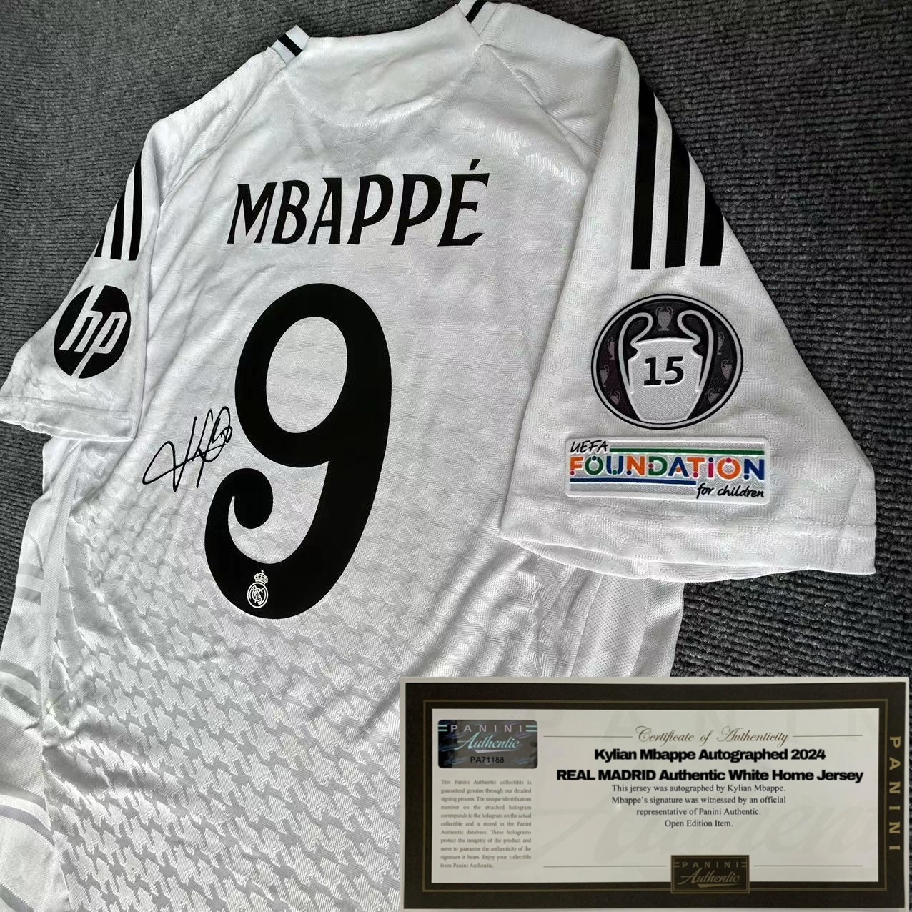 REAL MADRID 2025 HOME JERSEY WITH SIGNED MBAPPE (COA) // FREE SHIPPING