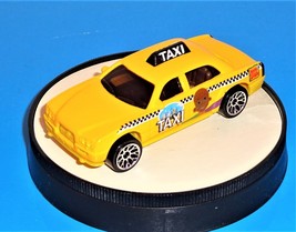 Matchbox 1 Loose Vehicle Nick Jr Taxi Cab Yellow w/ Little Bill Tampos - £2.72 GBP