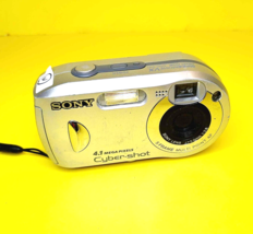 Sony CYBER-SHOT DSC-P41 Compact Digital Camera Smart Zoom 4.1 Mp Silver 1.5&quot; Ccd - £16.36 GBP