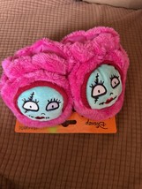 Nightmare Before Christmas- pink Sally baby booties 0-6mo - £10.62 GBP