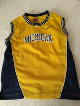 Vintage Nike Team Michigan Wolverines Jersey Youth size 6 - £11.95 GBP