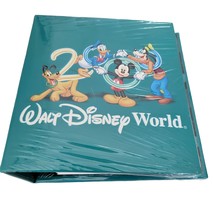 Walt Disney World Photo Album 2000 Celebrate the Future Hand in Hand Green - $20.57