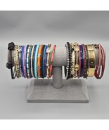 Bangle Bracelet Lot Wearable Multicolor Enamel Rhinestone Hammered Metal... - $464.71 MXN