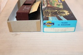 HO Scale Athearn, 40&#39; Box Car, Great Northern, Brown, #50765 -- 5233 BNOS - $21.38