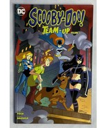 SCOOBY DOO TEAM-UP VOL 6 By Batgirl,Yogi Bear,  Excellent Condition Myst... - $18.81 CAD