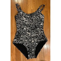 Calvin Klein Black White Print Lined One-piece Swimsuit - $481.36 MXN