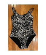 Calvin Klein Black White Print Lined One-piece Swimsuit - $481.36 MXN