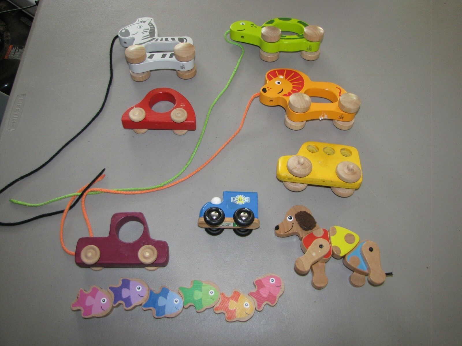 Primary image for BIG HAPE / MELISSA & AND DOUG BABY TODDLER WOOD WOODEN TOY LOT PULL STRING CAR