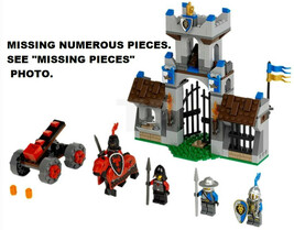 LEGO 70402 The Gatehouse Raid Lion Dragon Knight Castle NEAR MINT - $75.00