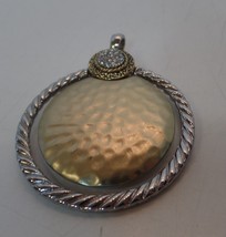Chico&#39;s Reversible Round Pendant Hammered Goldtone &amp; Silvertone CZ&#39;s Apx 1 3/4&quot; - £15.82 GBP