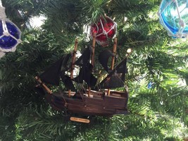 Wooden Calico Jacks The William Model Pirate Ship Christmas Tree Ornament - $18.99