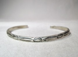 Vintage Sterling Silver Fred Harvey Era Stacker Cuff Bracelet K144 - £113.60 GBP