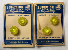 Vintage SUPERIOR Quality  Gold Lustered YELLOW Glass Buttons  Eyes Flora... - €8,17 EUR