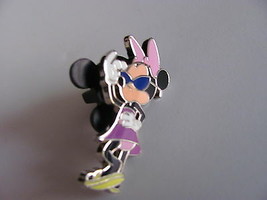 Disney Trading Pins 89352: Cool Characters - 7 Mini-Pin Collection - Minnie - £4.00 GBP
