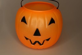Halloween Pumpkin Candy Bucket General Foam Plastics Pail Blow Mold USA - £7.78 GBP