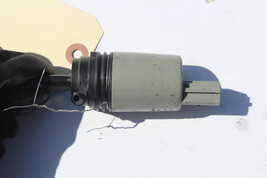 2007-2013 BMW 335i E92 WINDSHIELD WASHER FLUID PUMP K1481 image 3