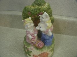 Animal Pig Musical Merry-Go-Round  #335 - $11.99