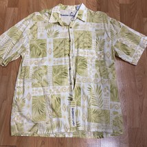 Men&#39;s Bamboo Cay Button Front Hawaiian Shirt Size medium Cotton - £17.93 GBP